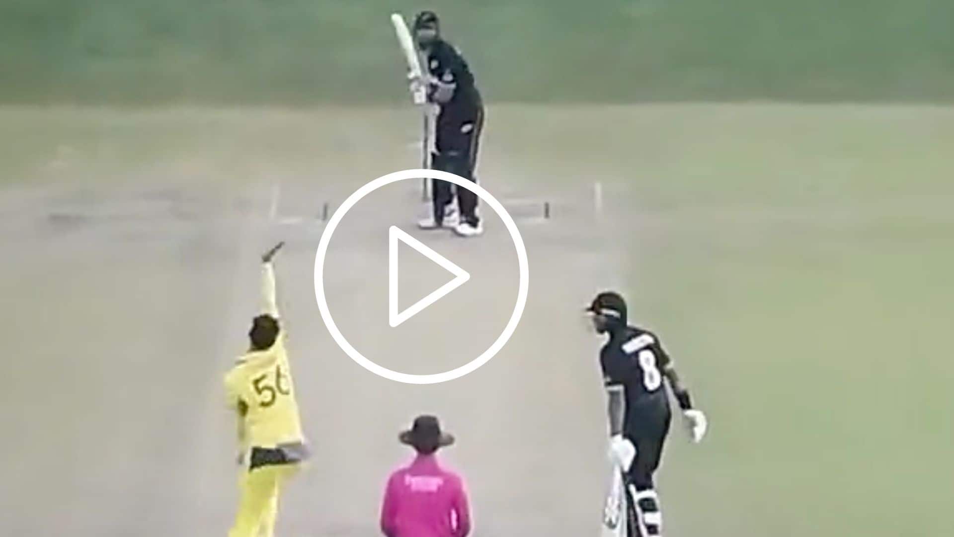 [Watch]  Daryl Mitchell 'Slaps' Starc For A Bullet Boundary In His Quickfire Fifty vs AUS